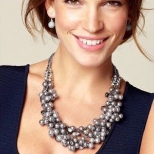 RESERVED @tonyadviator STELLA & DOT SILVER TONE ISADORA PEARL BIB NECKLACE
